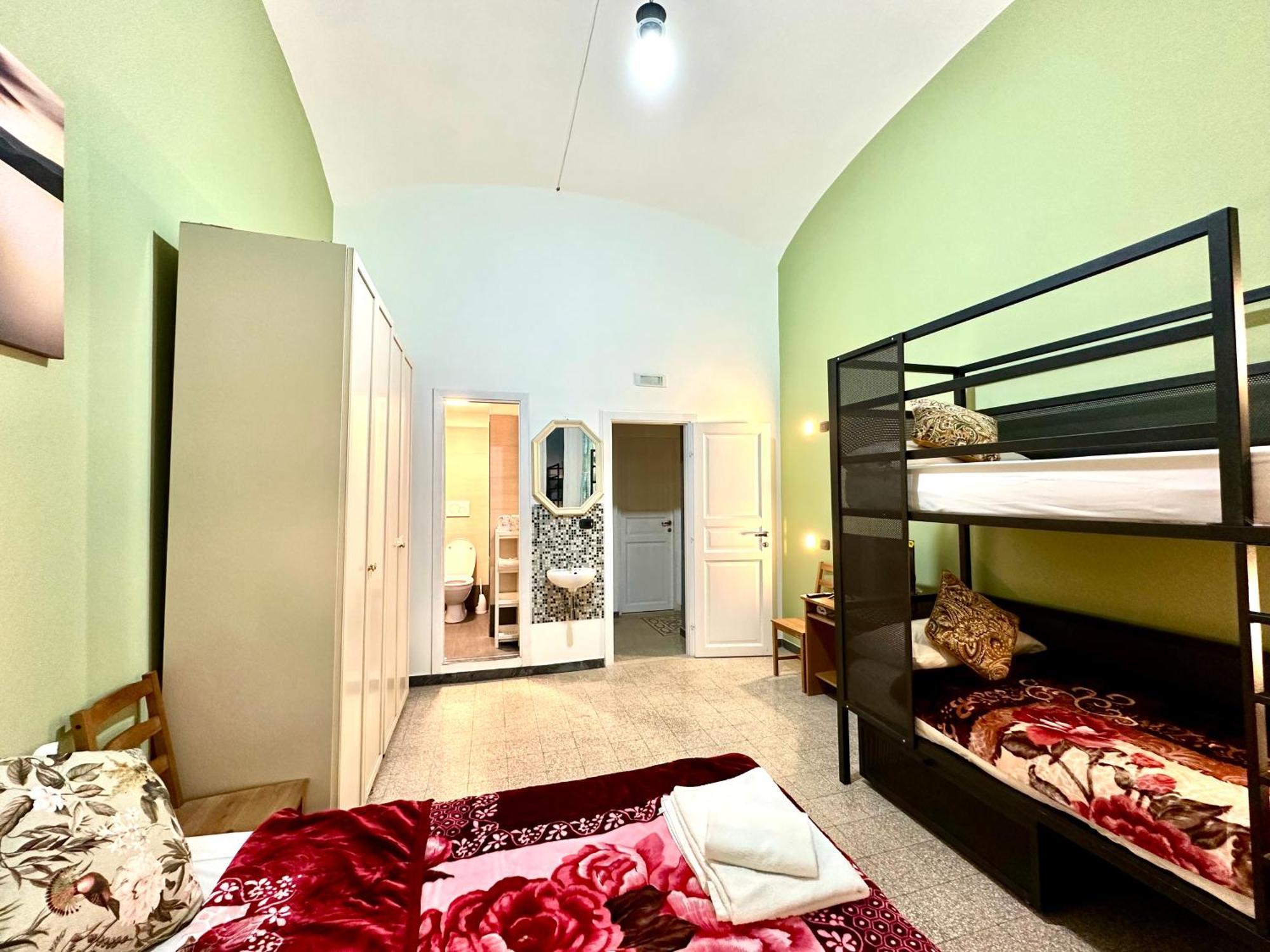 B&B Termini Colosseo Suite Rom Exteriör bild