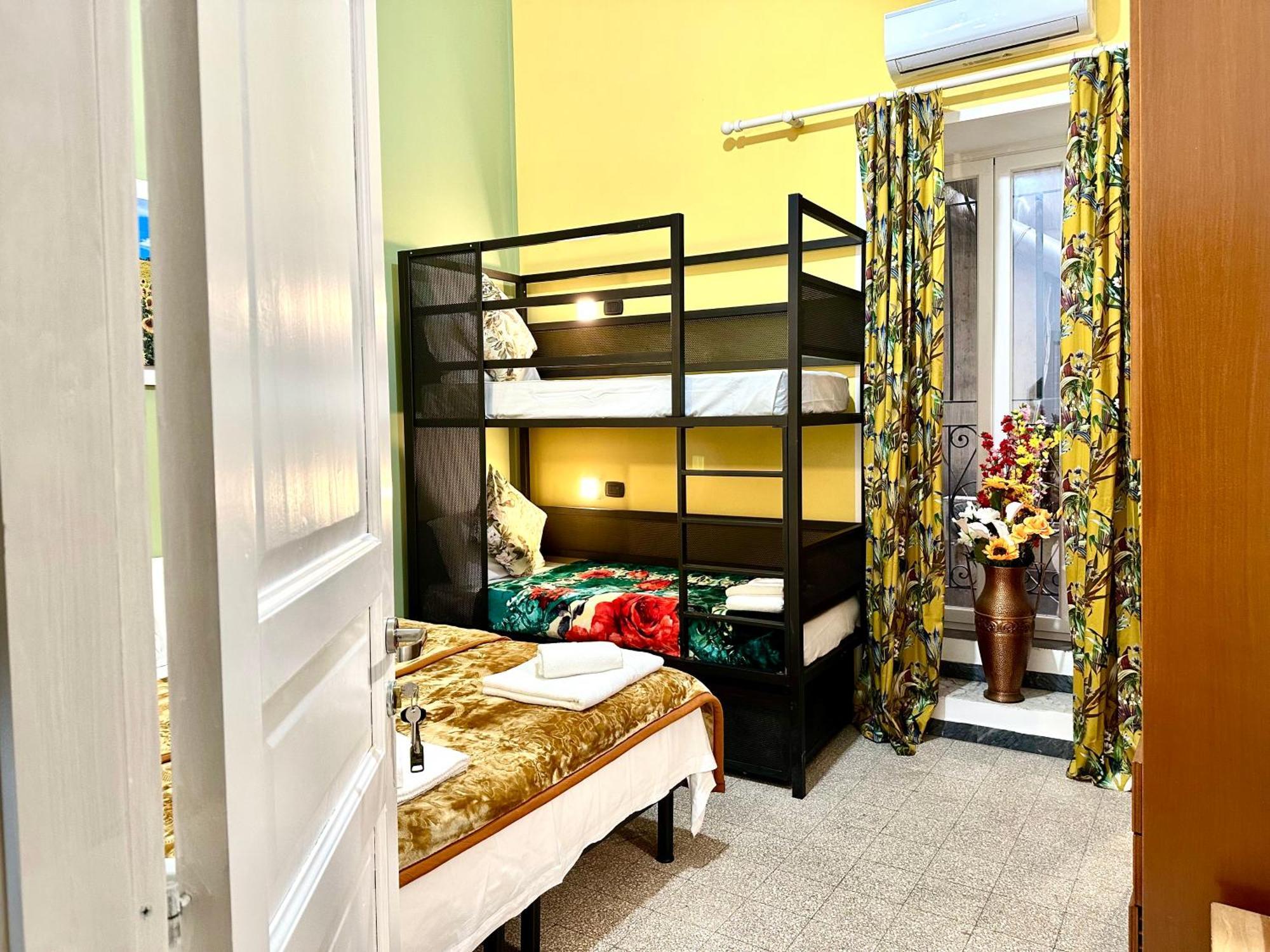 B&B Termini Colosseo Suite Rom Exteriör bild